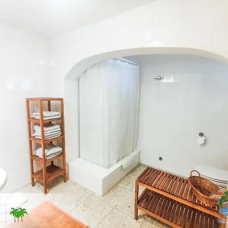 Delfin, 3 Tolle Apartements Für Je 4 Bis 6 Personen - In L Alfàs Del Pi Apartamento *
